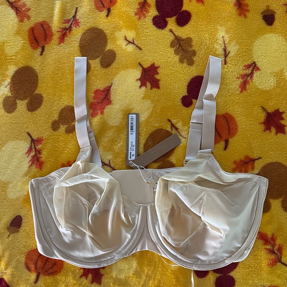38DDD (F) Unlined Demi bra from Skims
